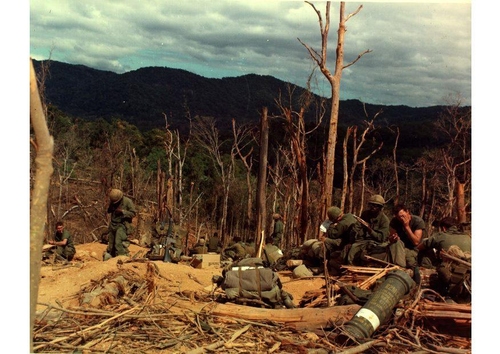 Champ de bataille de la guerre du Vietnam 530