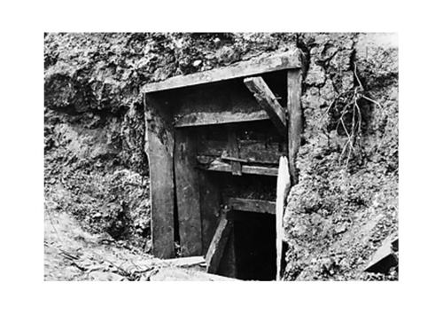 entrée d'une mine allemande