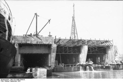 Photo France - Brest - construction d'un bunker pour bateau U