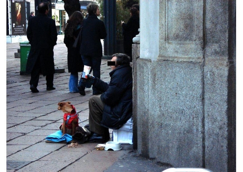 mendiant à Milan
