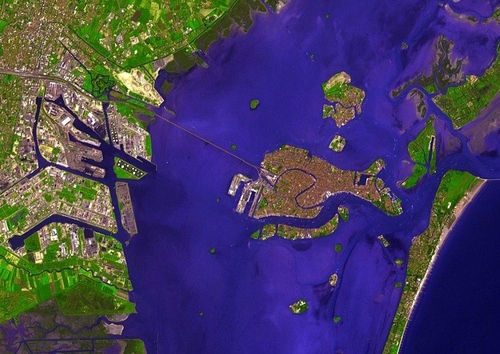 photo satelitte de Venise