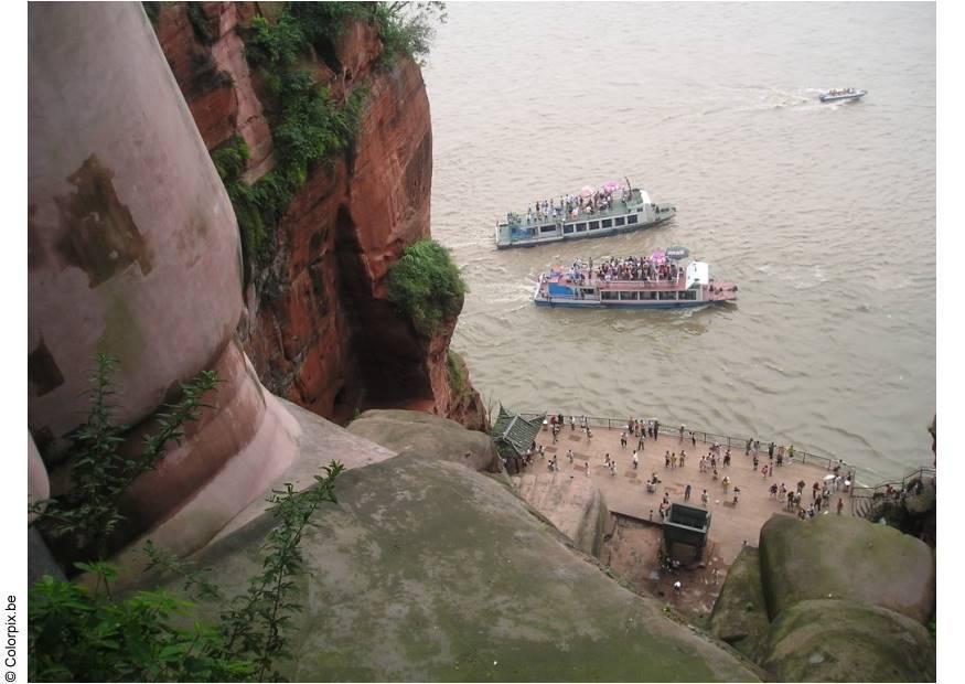 bouddha de leshan Photo bouddha de leshan