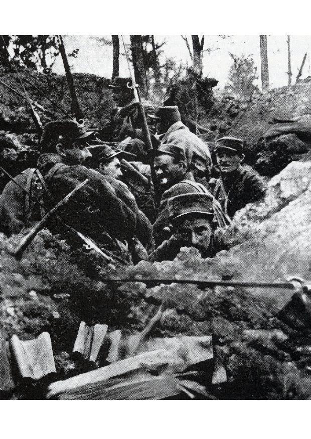 dans les tranchA©es, 1918 Photo dans les tranchA©es, 1918