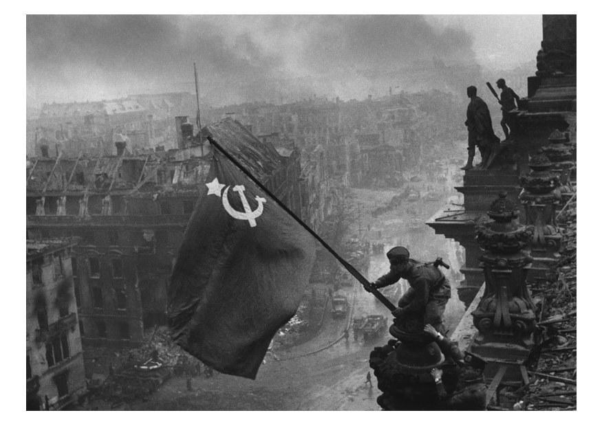 drapeau russe sur le reichtag Photo drapeau russe sur le reichtag
