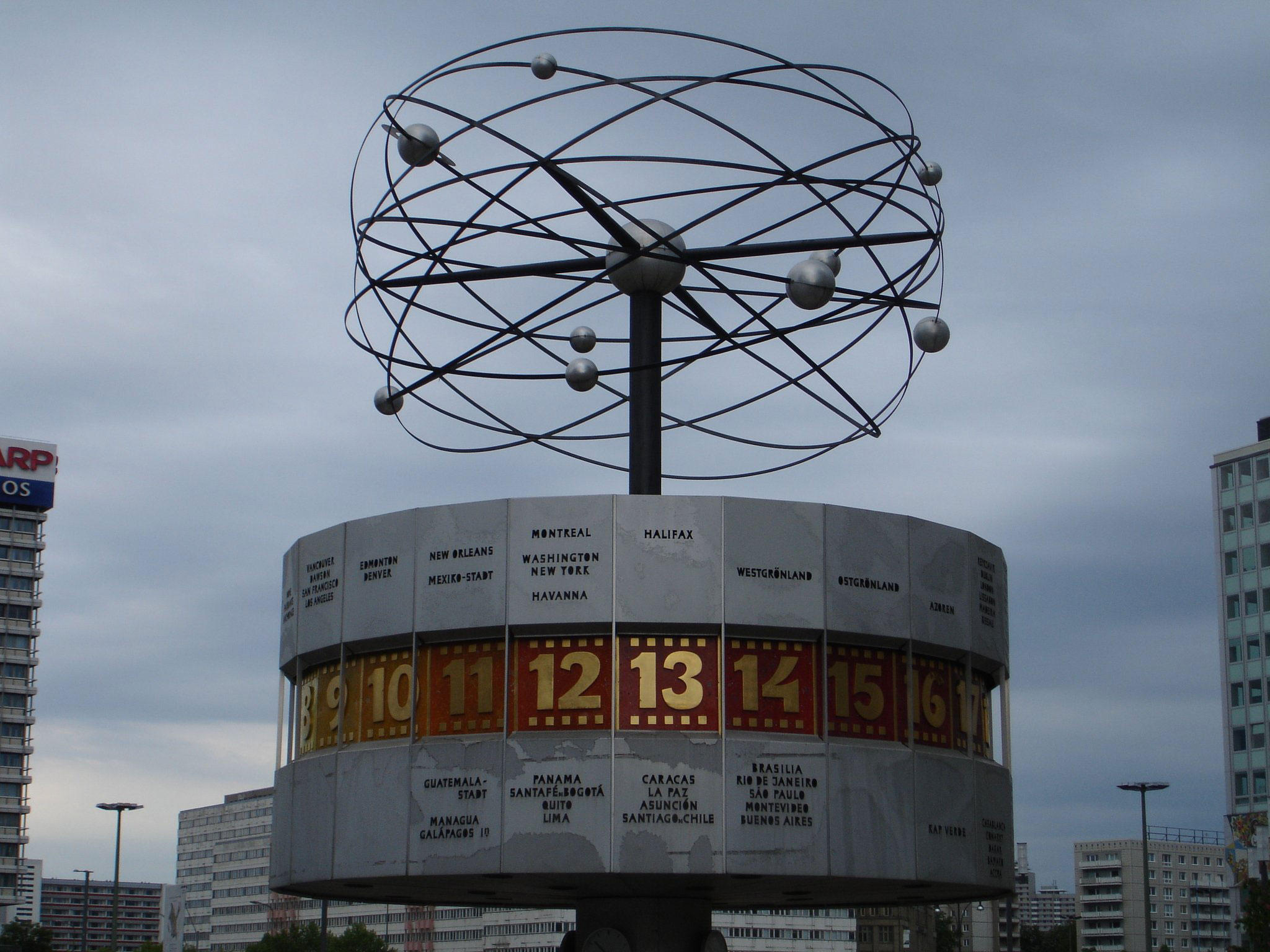 horloge du monde - berlin Photo horloge du monde - berlin
