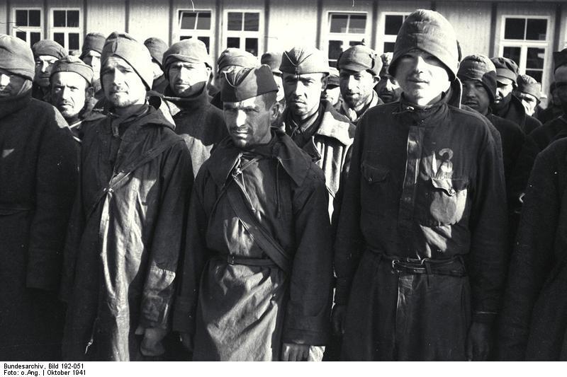 mauthausen-camp de concentration-soldats russes en captivitA© Photo mauthausen-camp de concentration-soldats russes en captivitA©