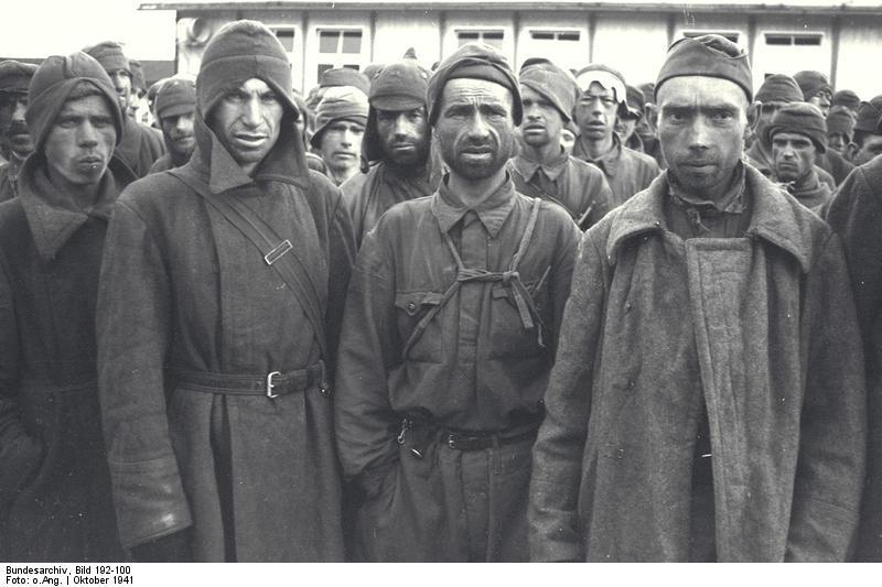 mauthausen-camp de concentration-soldats russes en captivitA© Photo mauthausen-camp de concentration-soldats russes en captivitA©