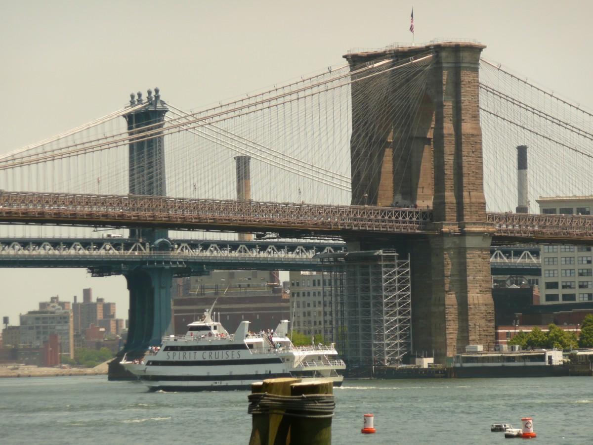new york - brooklyn bridge and manhattan bridge Photo new york - brooklyn bridge and manhattan bridge