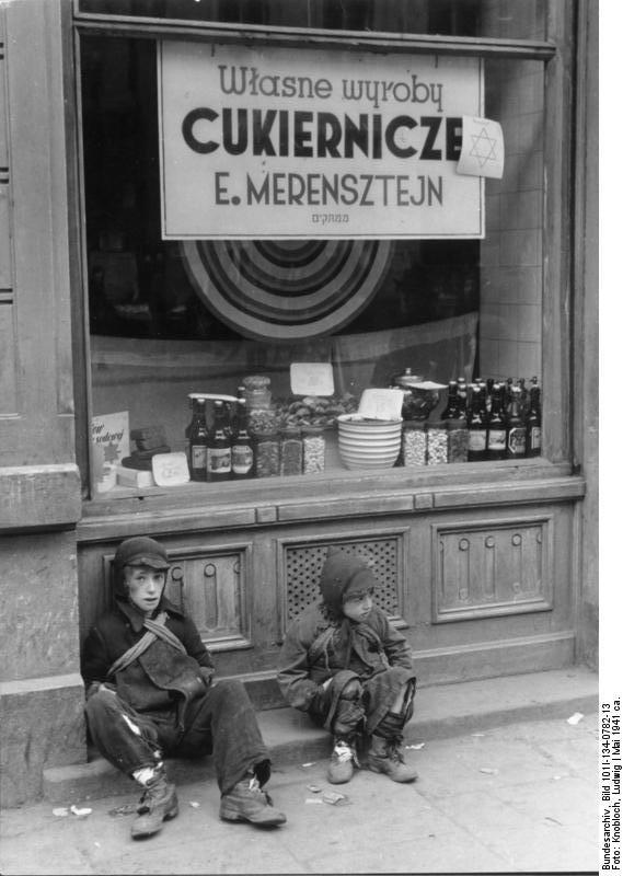 pologne - ghetto de varsovie - enfants Photo pologne - ghetto de varsovie - enfants