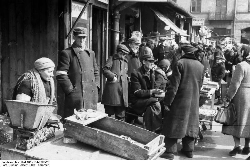 pologne - ghetto de varsovie - place du marchA© (2) Photo pologne - ghetto de varsovie - place du marchA© (2)
