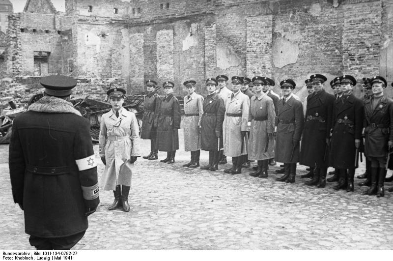 Photo pologne - ghetto de varsovie - police du ghetto
