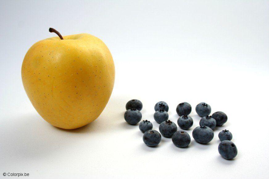 pomme et myrtilles Photo pomme et myrtilles