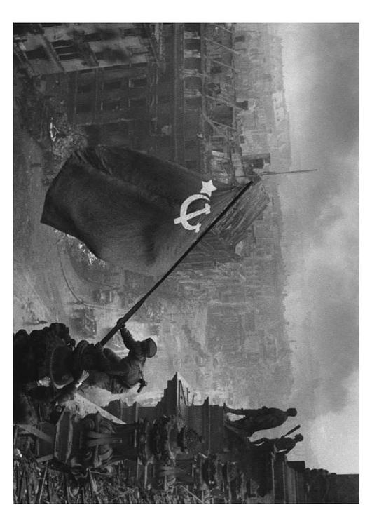 drapeau russe sur le Reichtag