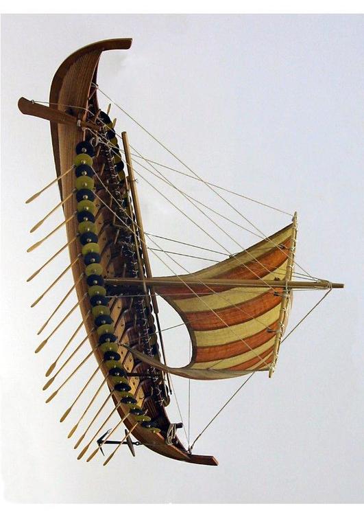 modÃ¨le d'un bateau viking