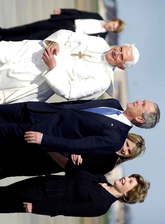 pape BenoÃ®t XVI et George W. Bush