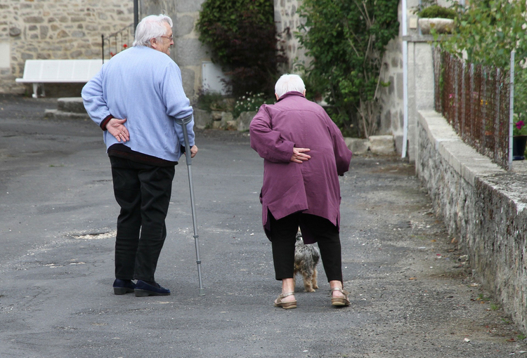 Photo personne Ã¢gÃ©e