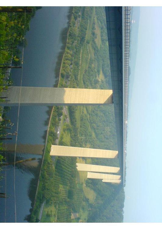 pont au dessus de la Meuse, Allemagne