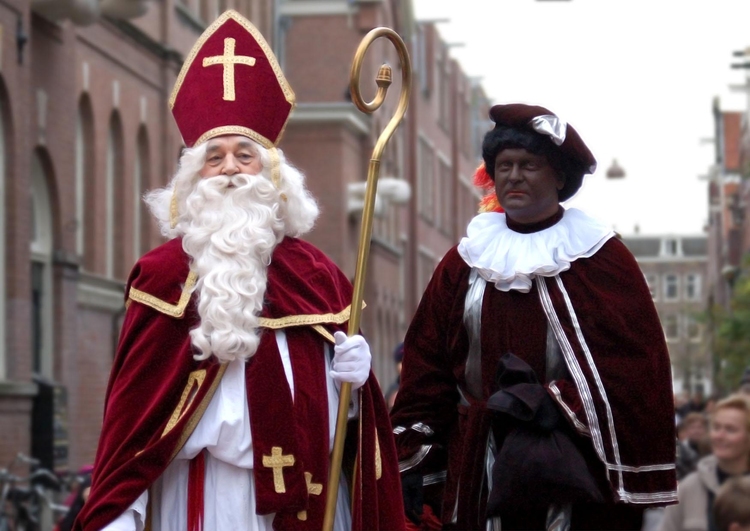 Photo Saint Nicolas et pÃ¨re fouettard
