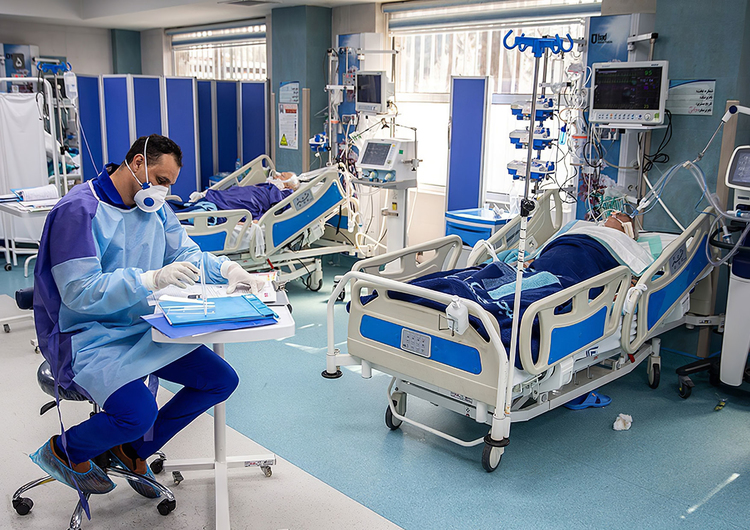 Photo Soins intensifs Ã  l&#39;hÃ´pital en Iran